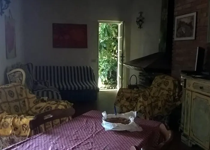Casa Charming Immersa Nel Verde